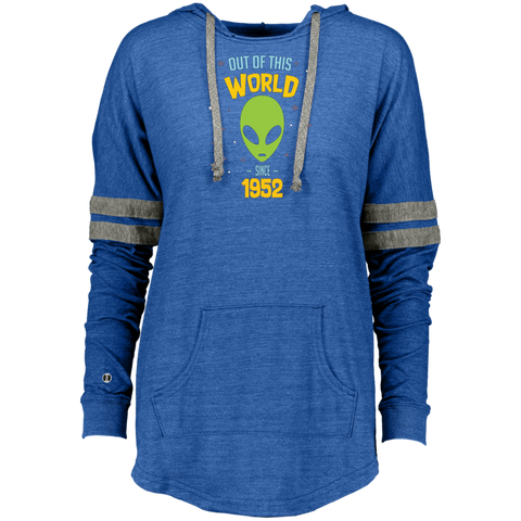 65 Years Old Geek Alien Happy Birthday Gift Since 1952 Ladies Hooded